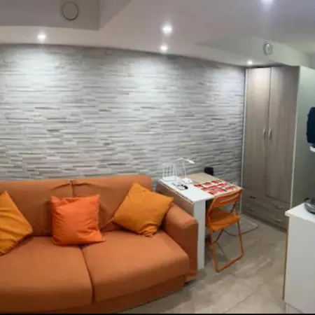 De Nittis Cozy House - 8 Min From Station バーリ