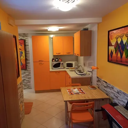 De Nittis Cozy House - 8 Min From Station アパート バーリ