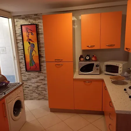 De Nittis Cozy House - 8 Min From Station *